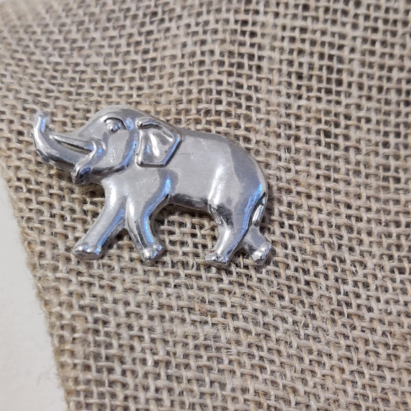 Coro Craft Elephant Pin Trunk Up Sterling Silver Vintage 40s - Picture 5 of 12